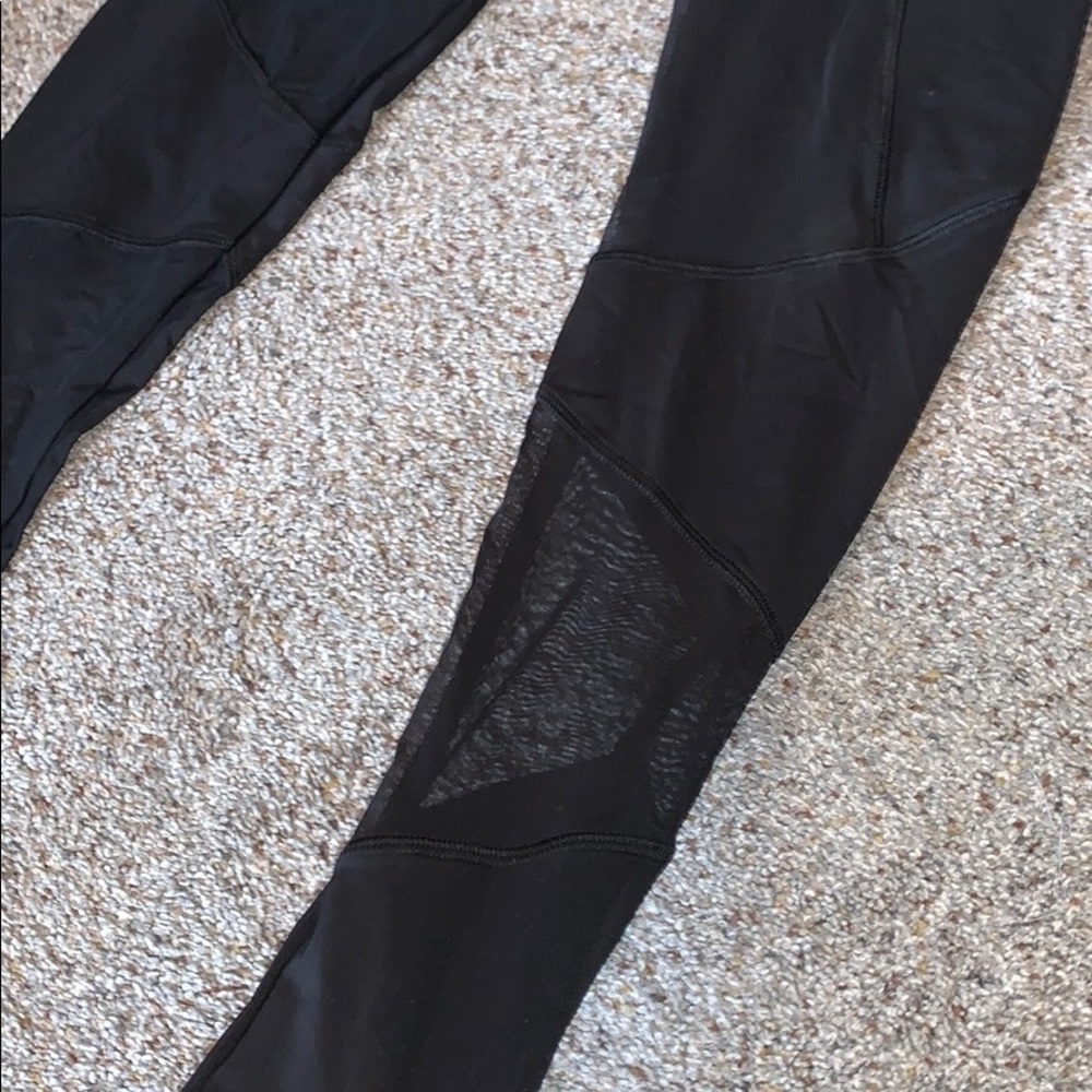 Black workout leggings